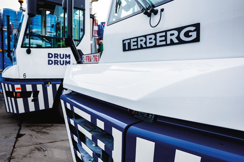 Sustainable logistics: DRUMDRUM adds Terberg YT233 tractors to fleet