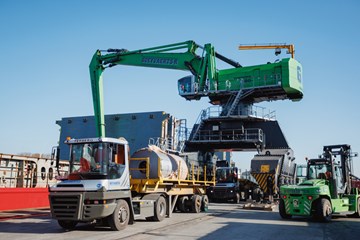 Goeyvaerts-R expands its fleet with two new RT283......